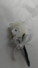 Set of 6 Ivory boutonnieres or Any Color RUSH ORDERS AVAIL