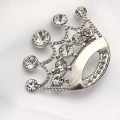 2 in Metal Rhinestones Crown Brooch Chair SASH PIN Party Events Decorations