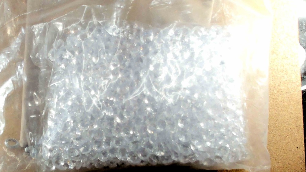 OUTUXED 0.4inch Clear Wedding Table Scattering Crystals Acrylic Diamonds