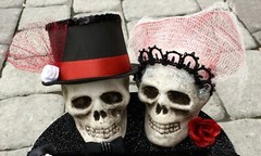 Gothic Wedding,card box,medium,personalized,black,red,halloween wedding decor