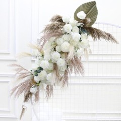 Pu Fan Leaf Pampas Grass White Rose Flower Arrangement Wedding Backdrop Decor