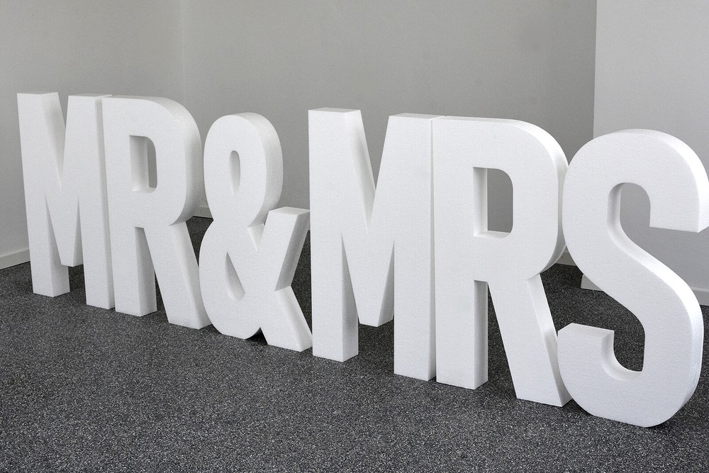 Lettering “Mr & Mrs” Letters 50-99cm Engagement Wedding Decoration Styrofoam