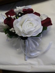 21 Pc wedding Package BURGUNDY black & WHITE Sale! Bouquets, bout and corsages