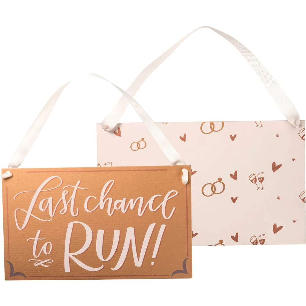 Wall Decor – Last Chance to Run