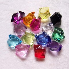 20*27mm Crystal Plastic Gem Stone Ice Rocks Table Scatter Vase Fish Tank Decor