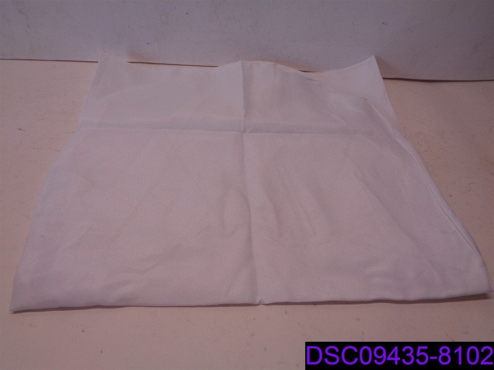 Qty = 2: White Polyester Folding Flat Chair Covers CHAIR_FOLD1_001