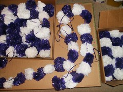 NEW “JUST MARRIED” WEDDING DECOR CAR SIGN & 145 POM POMS W/ TIES HANDMADE IN USA