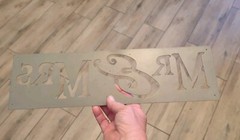 Mr & Mrs Metal Home Wedding Wall Hanging Sign Newlyweds Gift Anniversary
