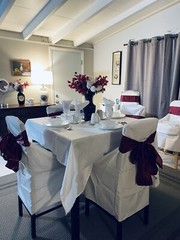 An  Elegant Event Dining  Decorations A Set For 4, Included, Dinnerware, Glasses