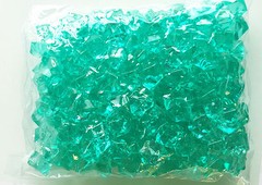 8Lb Crystal Acrylic Ice Rock Vase Gems/Table Scatters (Medium 2.5cm, Aqua Green)