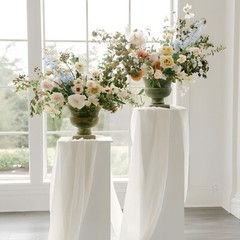5PCS Metal White Cake Display Pedestal Stands Square Pillars for Party Wedding