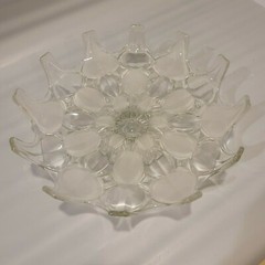 Pedestal Footed Cake Plate Stand Floral Crown Beautiful Base Glass