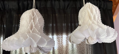 4 Pieces Paper Wedding Party Bells White Honeycomb Hanging – 9″, 7″, 5″ USA