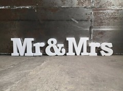 Lettering “Mr & Mrs” letters 30-50 cm proposal engagement wedding display