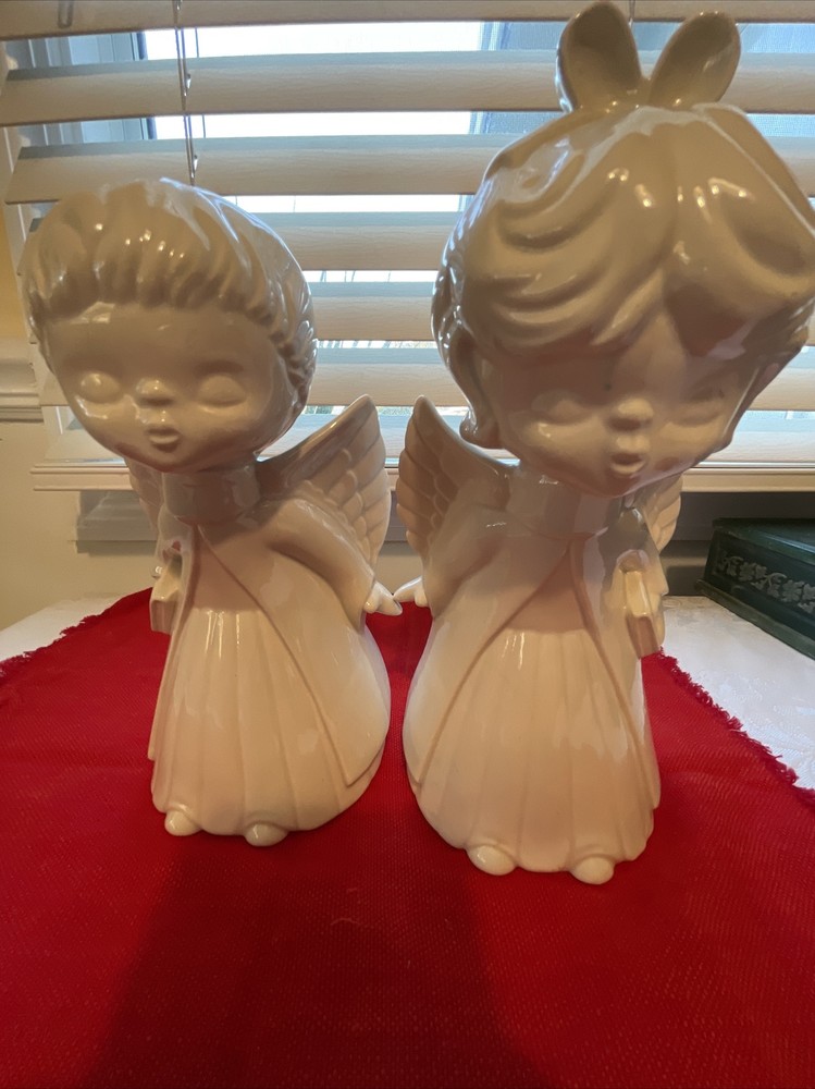Vintage White Ceramic Kissing Angels Figurines Boy Girl Cherubs