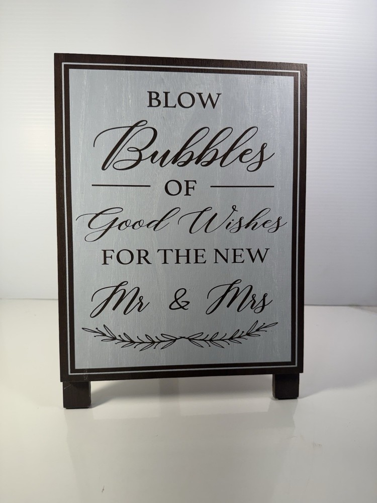 Wooden Decoration Sign for Mr. Mrs. Wedding Reception Table Decor
