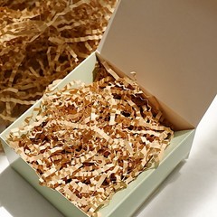 8 oz Natural Kraft Crinkle Paper Shred Basket Gift Box Filler Party Decorations