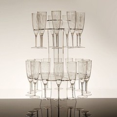 CLEAR 3-Tier 21″ Round Acrylic Champagne GLASSES HOLDER Flutes Stand Party Event
