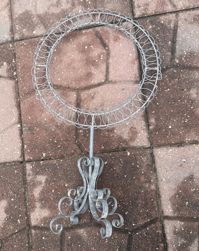 Vintage Round Galvanized Metal Display Stand * Wedding Graduation Cards Pics*