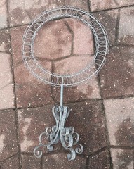 Vintage Round Galvanized Metal Display Stand * Wedding Graduation Cards Pics*
