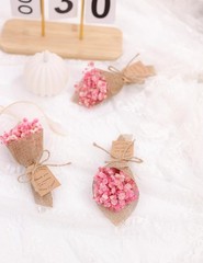 20-Piece set Mini Magnet Dried Flowers Bouquet for Rustic Wedding Favors