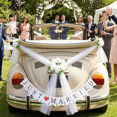 Luxury White Wedding Car Decoration Kit – Elegant Artificial Flower Hood Garland