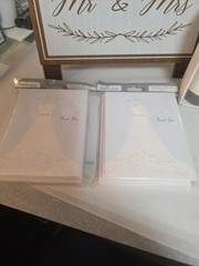 Lot of 4 WEDDING ITEMS – Bubbles Sign, Confetti Cannons, 2 Paks Thank You Cards