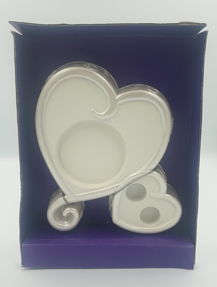 Wilton Wedding Unity Candle Holder Heart Scroll Motif Bride Groom Ceremony