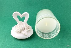 Glas mit Wachs Deckel weiß mit Keramik Herz Blumen verziert Dekoration Hochzeit