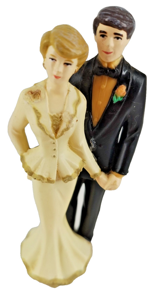Vintage Wedding Cake Bride & Groom Topper 4.25″ Tall Fast Shipping