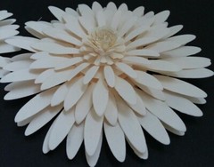 Paper Flowers Wedding Party DIY Nursery Wall Decor Shower Cream Daisy 2 Pieces