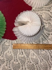 Vintage Lot of 4 Honeycomb Bells Tissue Paper Wedding Shower 12” & 7” 1980s