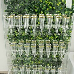Clear 20 Acrylic 3″ Glass Holder Hooks Champagne Stand Party Events Decorations