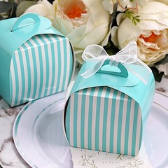 10 pcs 3.5x3x3.5″ Wedding FAVOR BOXES Striped Cupcake Purse Decorations
