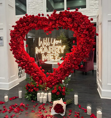Heart Shaped Wedding Arch – White Metal Backdrop Frame for Flowers & Balloons