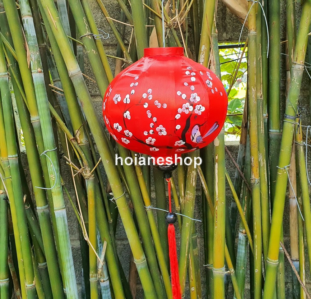 Set 2 pcs Handpainted Vietnamese silk lanterns with birds, lanterns for wedding