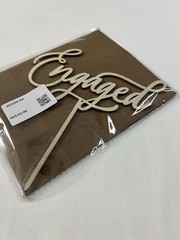 Engaged Cake Topper – Engagement Wedding Party Decorations Supplies Wooden 7 In.