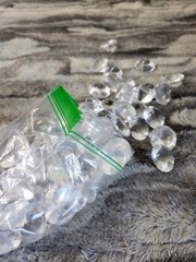 Acrylic Diamonds Vase Filler Table Decor Large 1″ Diameter (30mm)