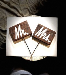 Rustic Wedding Decor Made From Reclaimed Wood Rustic Wedding Decor