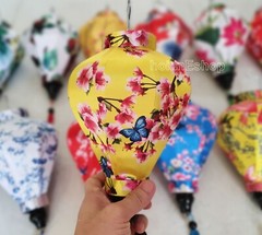 Set 24 Small Silk Lanterns for Festival Party Wedding Restaurant Decor
