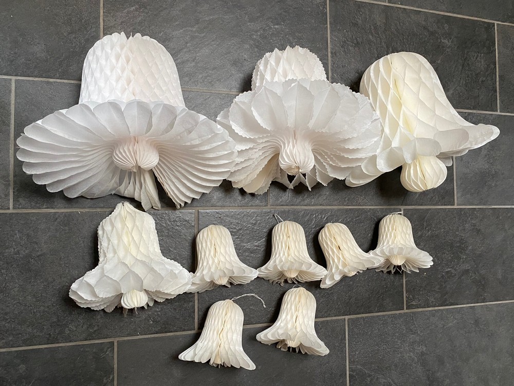 VTG Set of 10 White Honeycomb Tissue Wedding Decor Bells Hanging Table EUC