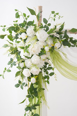 Deluxe Wedding Arch Flowers with Drapes Kit Pack of 4, 2Pcs White Green Mint Lea
