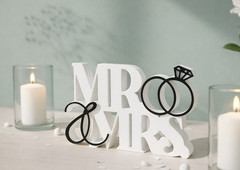 MR & MRS Wedding Table Sign with Rings, Valentine’s Day Gift