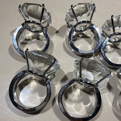 Set of 7 Clear Acrylic Diamond Ring Table Decorations for Wedding, Silver