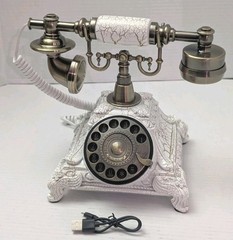 Audio Guestbook Telephone with Classic Retro Craftsmanship for Confessional Wedd