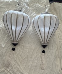 2pc, AUTHENTIC VIETNAMESE SILK LANTERNS