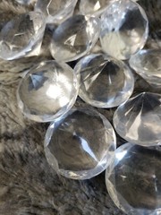 Acrylic Diamonds Vase Filler Table Decor Large 1″ Diameter (30mm)