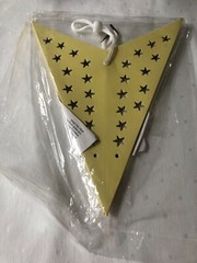 4 Pack 26″ Paper 5Pt Star Lantern Hanging Decoration Prismatic Silver & Yellow