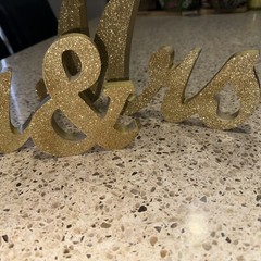3 Pc Mr & Mrs Tabletop Wedding Decoration Wood Freestanding Letters Gold Glitter