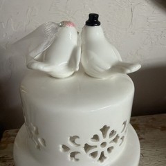 Cracker Barrel Layered Cake Accent Light Wedding Decor With Love Birds no box